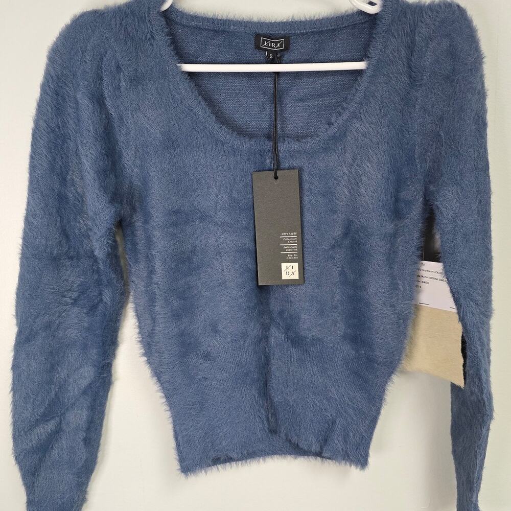 Lira Norah Sweater size small NWT